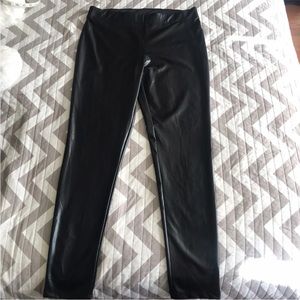 MetroStyle faux black leather leggings-stretchy pants